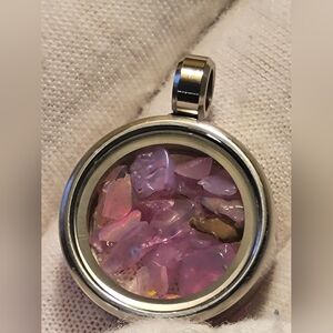 20mm Natural Pink Ethiopian Fire Opal Floating Pendant - New